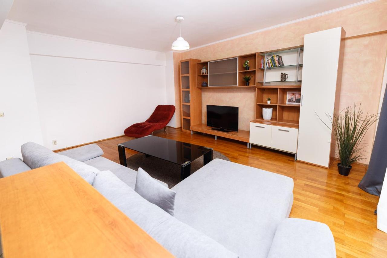 Color Apartments Unirii 14 Blv Бухарест Экстерьер фото